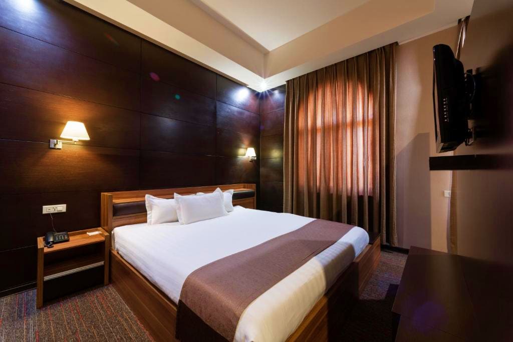 Boss Boutique Hotel